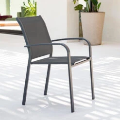Mobilier Soleil -Mobilier Soleil fauteuil exterieur essentia anthracite graphite hesperide 1